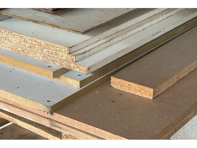 Rest houten planken - afbeelding 5 van  5