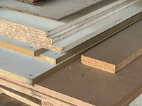 Rest houten planken - afbeelding 5 van  5