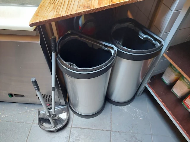 Rest inhoud keuken - afbeelding 12 van  14