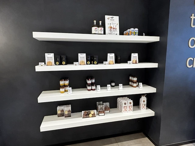 Rest inhoud winkel - afbeelding 1 van  18