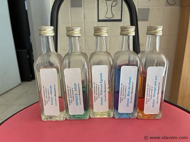 Restant parfum - afbeelding 2 van  2