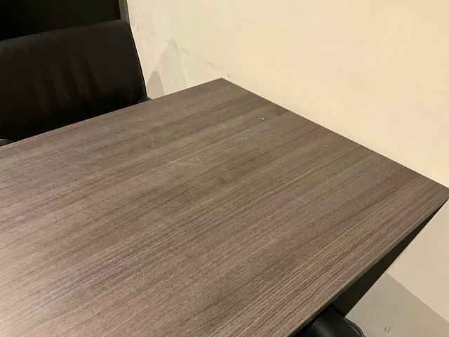 Restauranttafels (2x) + stoelen mobitec (6x) - afbeelding 8 van  9