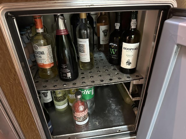 Restinhoud bar - afbeelding 2 van  13