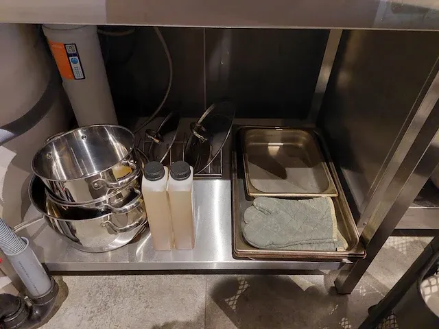 Restinhoud bar/keuken - afbeelding 12 van  28