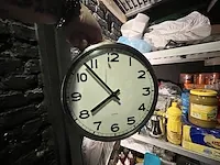 Restinhoud bergruimte - afbeelding 18 van  23