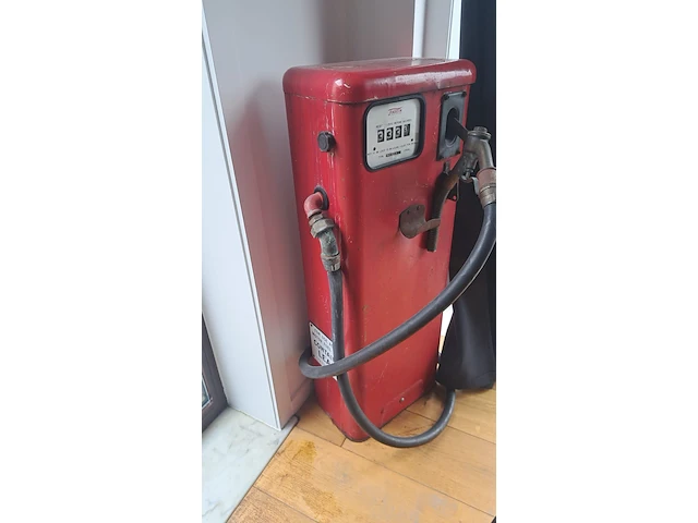 Retro benzinepomp tokheim - afbeelding 2 van  5