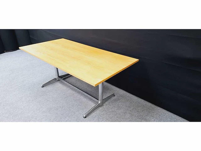 Retro design vergadertafel - afbeelding 6 van  6