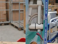 Retro douche sproeier wit met bevestiging - afbeelding 1 van  3