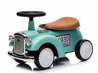 Retro foot to floor green