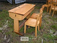 Retro houten kinderschoolbank + 2 kinderstoelen - afbeelding 1 van  7