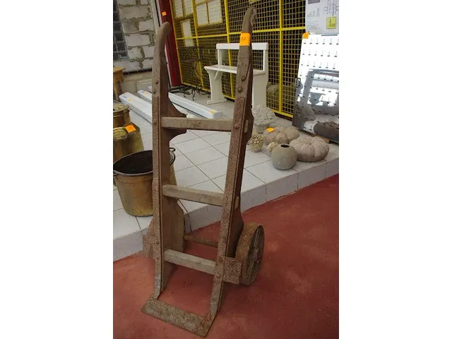 Retro houten steekwagen - afbeelding 1 van  3
