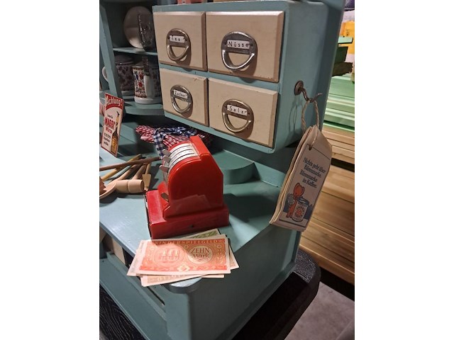 Retro keukentje met accessoires (h 390mm d 220mm b 600mm ) - afbeelding 2 van  8