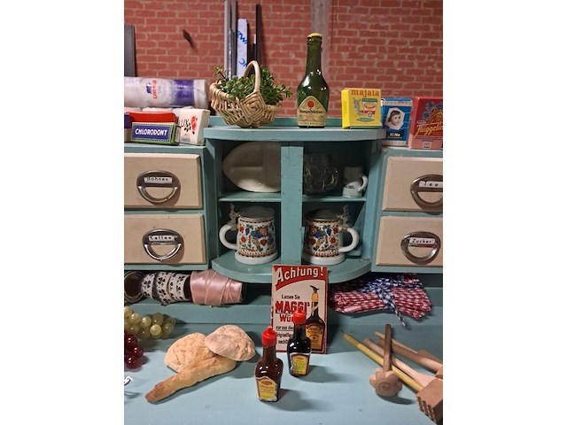 Retro keukentje met accessoires (h 390mm d 220mm b 600mm ) - afbeelding 6 van  8