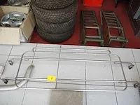 Retro kofferdrager in inox - afbeelding 1 van  1