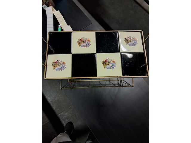 Retro krantentafel rekje - afbeelding 2 van  3