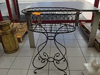 Retro metalen kinderwiegje