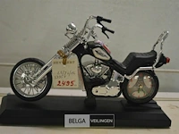 Retro motor met alarm klok - afbeelding 1 van  4