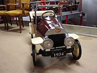 Retro pedal car - afbeelding 2 van  6