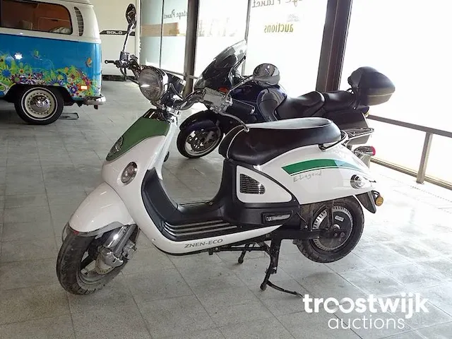 Retro-styled e-scooter ugbest uf4 - afbeelding 23 van  30