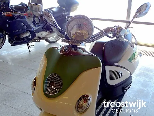 Retro-styled e-scooter ugbest uf4 - afbeelding 29 van  30