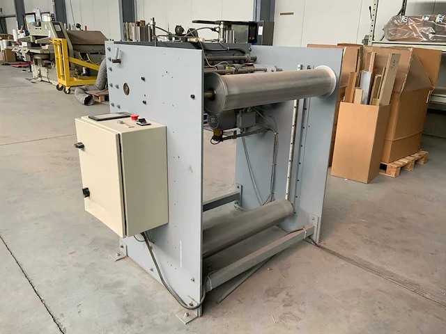 Revaplast rol op rol industriële lamineermachine - afbeelding 10 van  10