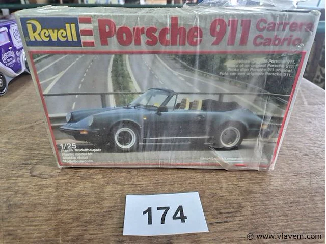 Revell porsche - afbeelding 1 van  3
