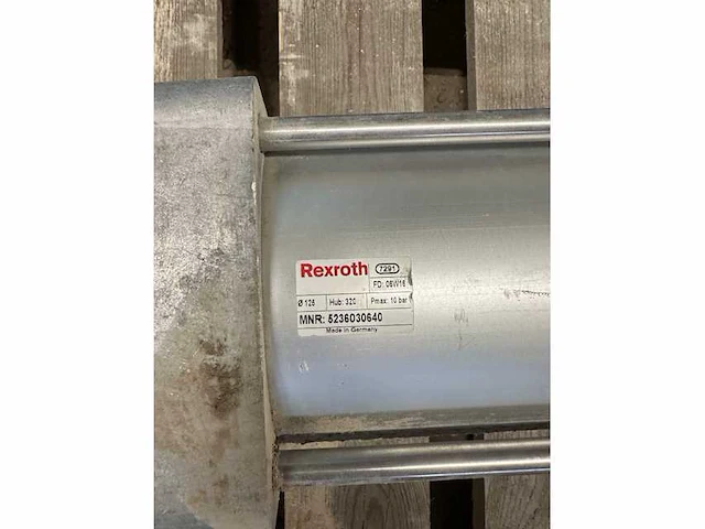 Rexroth persluchtcilinders (27x) - afbeelding 18 van  22