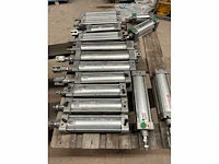 Rexroth persluchtcilinders (27x) - afbeelding 16 van  22