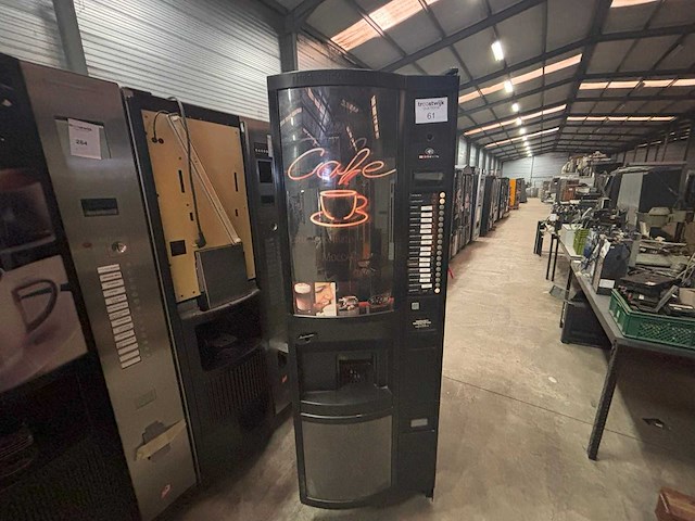 Rheavendor - koffie - verkoopautomaat - afbeelding 2 van  5