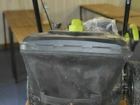 Rhodos grasmaaier benzine - afbeelding 6 van  9