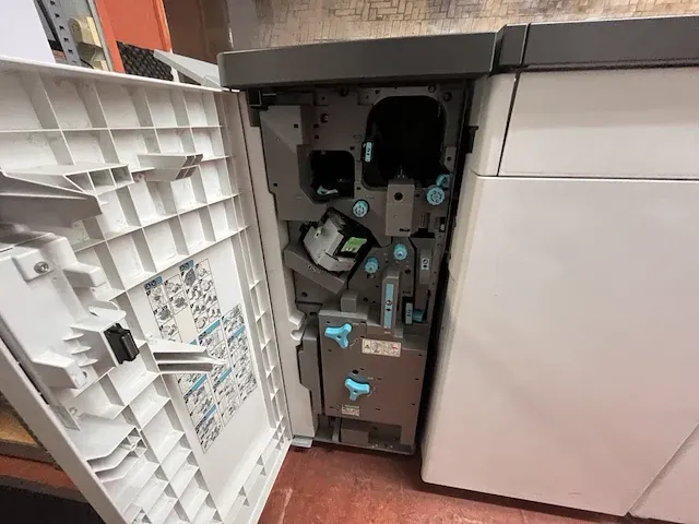 Ricoh laser kleurenprinter - afbeelding 7 van  19