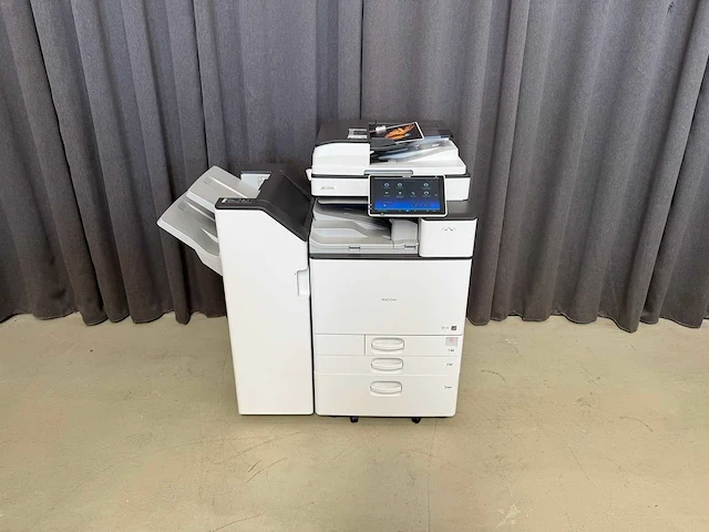 Ricoh mp c5504 - multifunctionele printer - afbeelding 1 van  14