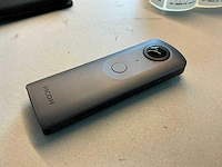 Ricoh theta 360° gradencamera - afbeelding 1 van  2
