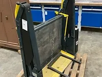 Ricon k2010 bestelwagen rolstoellift - afbeelding 3 van  6
