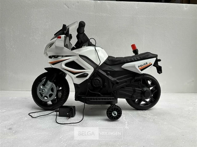 Ride on car white - afbeelding 1 van  5