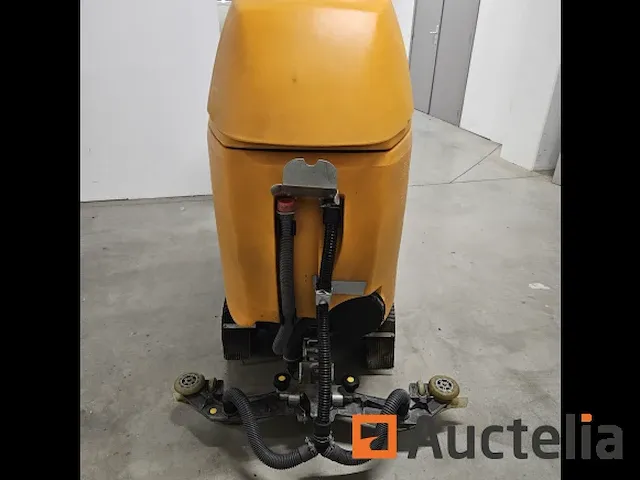 Ride-on schrobzuigmachine taski swingo 2500 - afbeelding 8 van  8