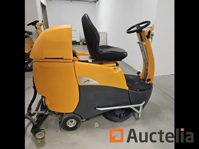 Ride-on schrobzuigmachine taski swingo 2500 - afbeelding 6 van  7