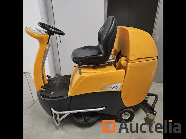 Ride-on schrobzuigmachine taski swingo 2500 - afbeelding 2 van  8