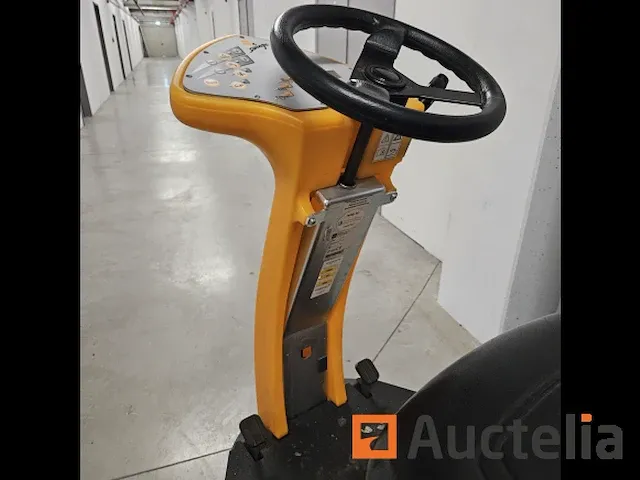 Ride-on schrobzuigmachine taski swingo 2500 - afbeelding 4 van  8