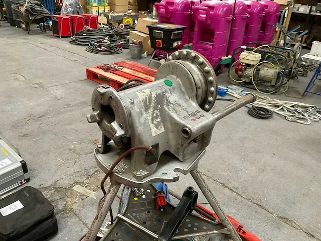 Ridgid 300 draadsnijmachine - afbeelding 5 van  10