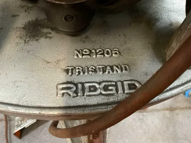 Ridgid 300 draadsnijmachine - afbeelding 6 van  10