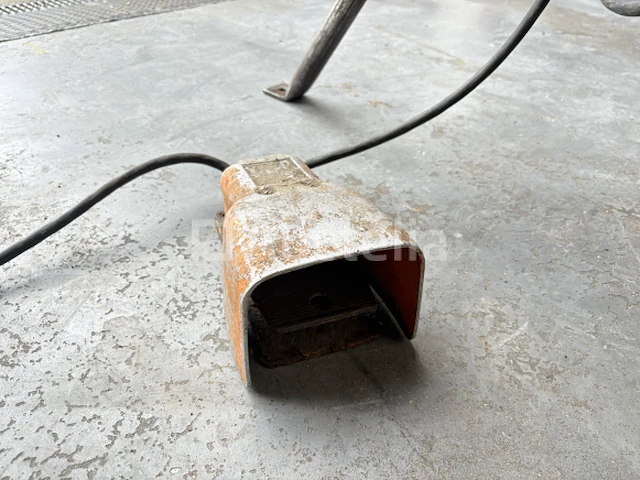 Ridgid 300 met tristand - afbeelding 2 van  10