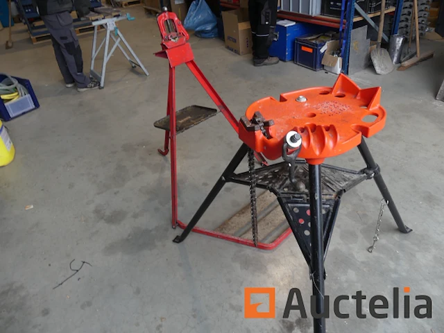 Ridgid 460 buisbankschroef, virax werkbank - afbeelding 2 van  8