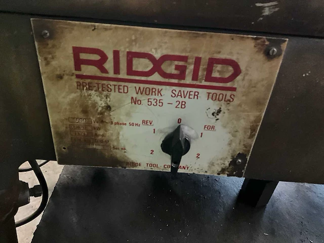 Ridgid 535 draadsnijmachine - afbeelding 7 van  8