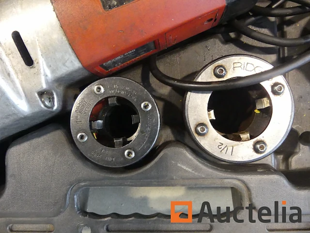 Ridgid 690 draadsnijmachine - afbeelding 3 van  9