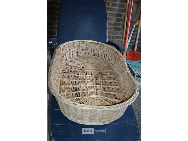 Rieten hondenmand - afbeelding 2 van  2