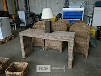 Rieten tafel + lamp - afbeelding 1 van  5