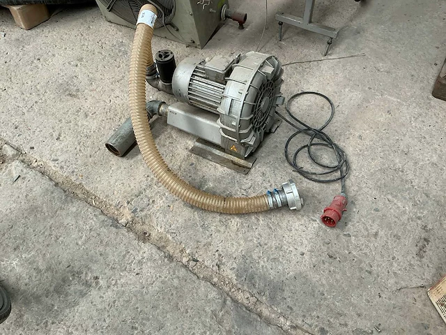 Rietschle sap300 vacuümpomp - afbeelding 1 van  6