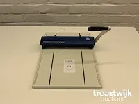 Ril-en perforeermachine - afbeelding 1 van  5