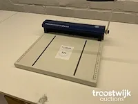 Ril-en perforeermachine - afbeelding 2 van  5